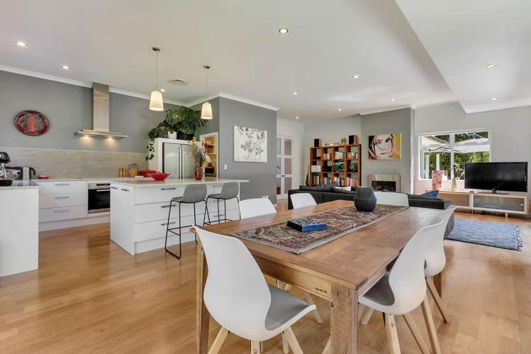 42 Landing Road Titirangi_9