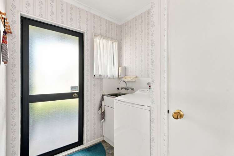 74B Surrey Road Springvale_15