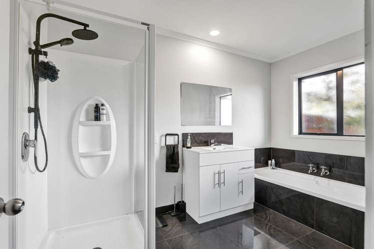 402 Hursthouse Road Tarurutangi_27