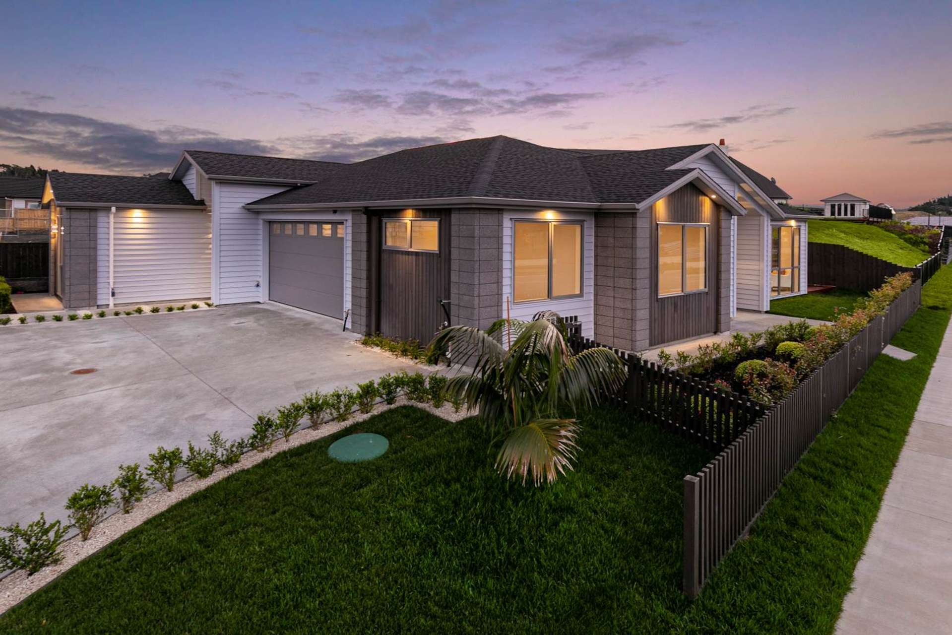 51 Waiwai Drive Wainui_0