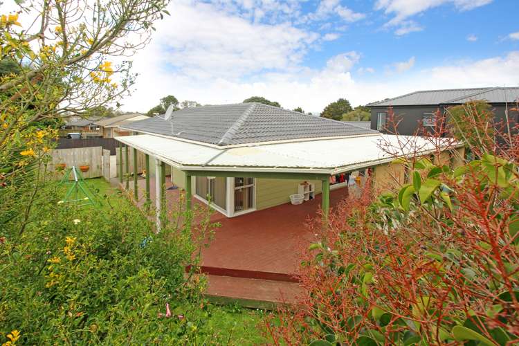 7 Gambare Place Wattle Downs_0