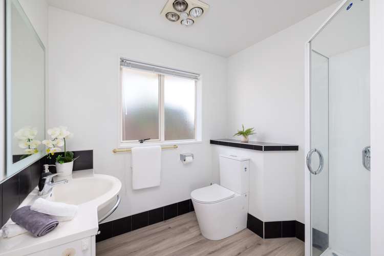 19a Lake Terrace Road Burwood_9