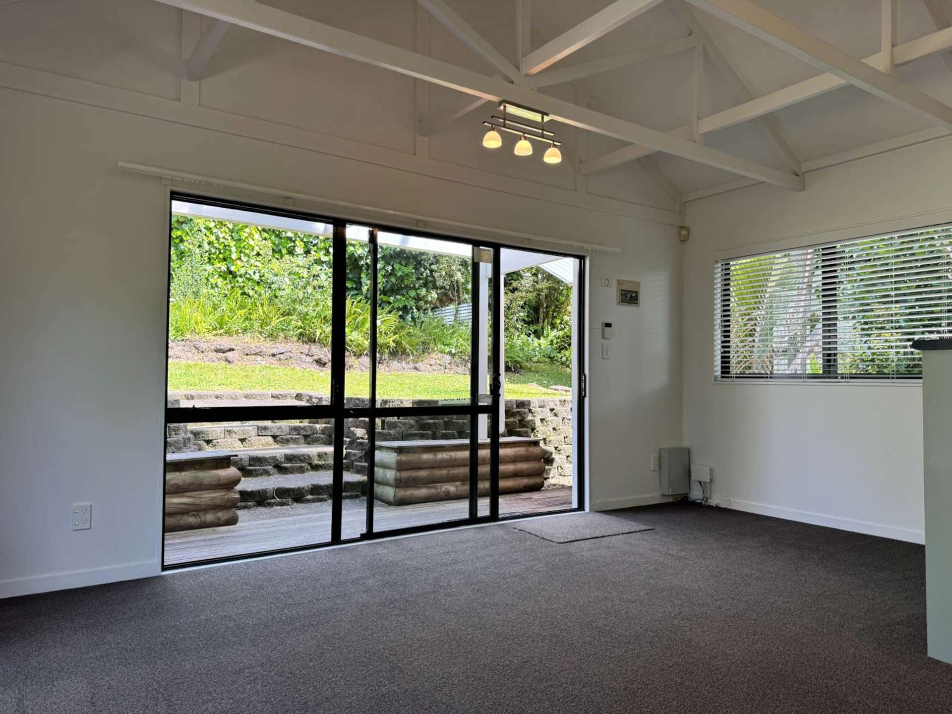 51A South Lynn Road Titirangi_0