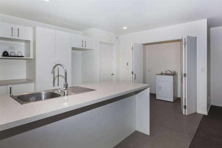 4/39 Gallaghan Close Wigram_7