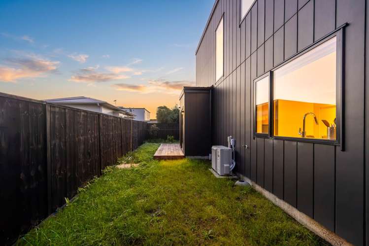 2F Hollywood Avenue Epsom_20