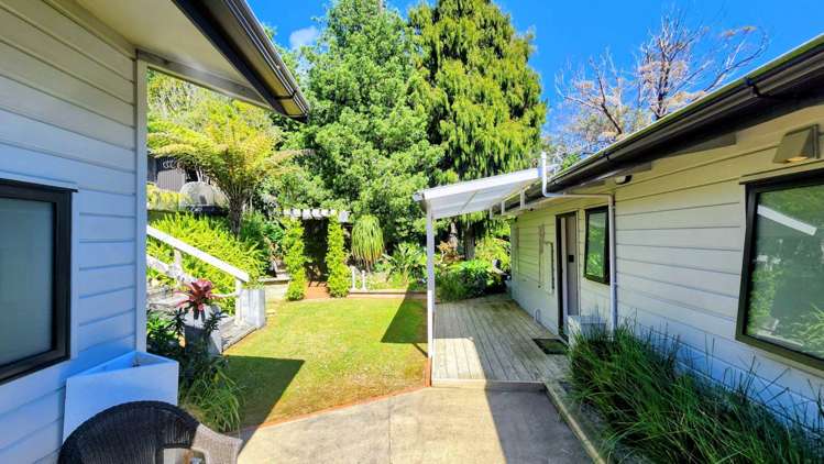 512 Grahams Beach Road Awhitu_19