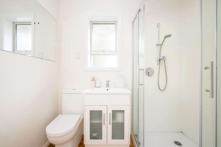 2/131 Springfield Road Saint Albans_8