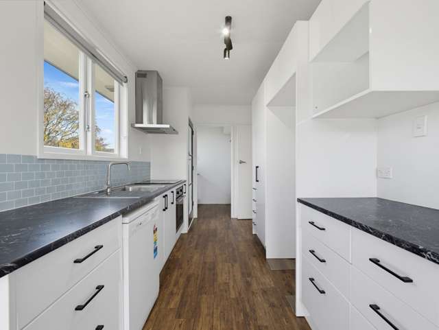 298 Clayton Road Pukehangi_3
