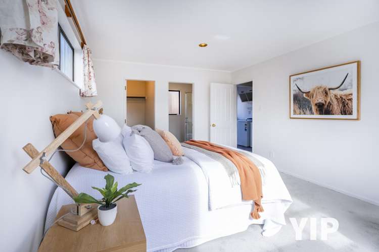 10 Ellwood Place Churton Park_11