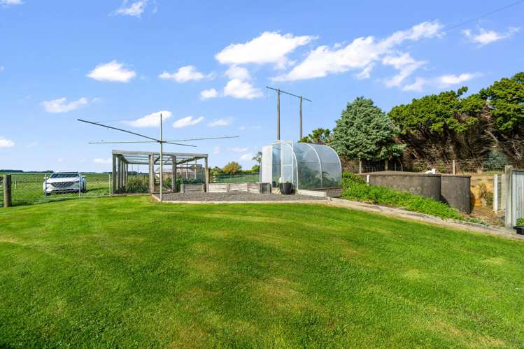 350 Mill Road North Myross Bush_28