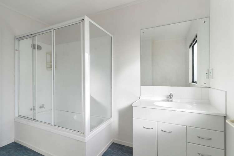 103 Pooks Road Ranui_7