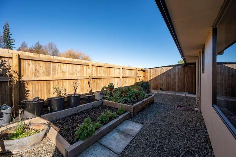 55 Otia Drive Richmond_25