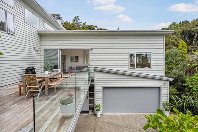 31a Woodfern Crescent Titirangi_1