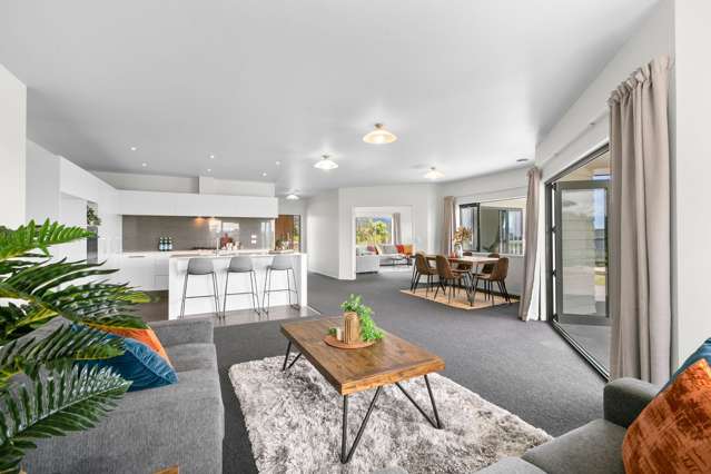 713 Plymouth Road Koru_4