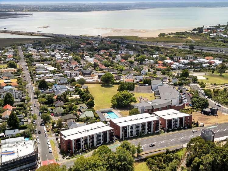 108/1A Oakley Avenue Waterview_13