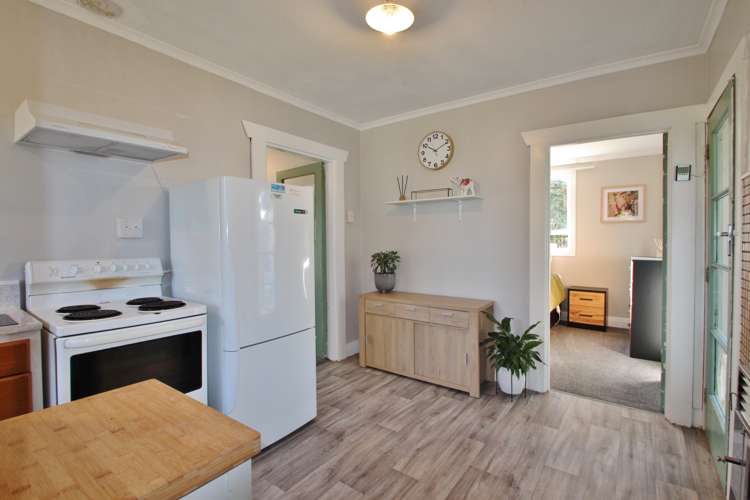 14 Oxford Street Gore Surrounds_2