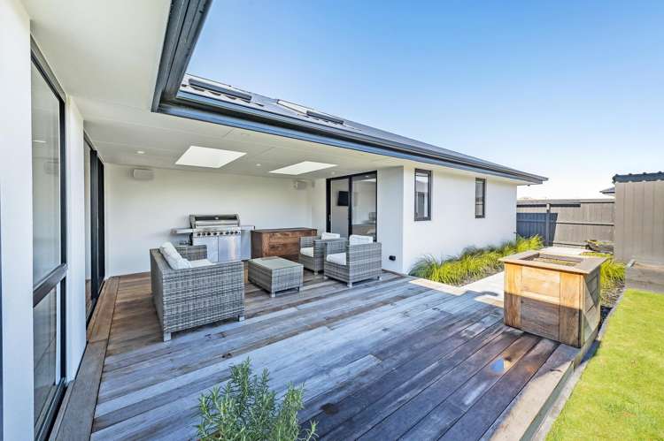 72 Halpin Drive Lincoln_21