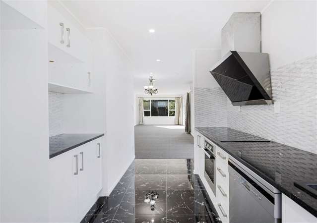 22 Hartley Terrace Massey_3