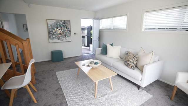 77A Naylor Street Hamilton East_2