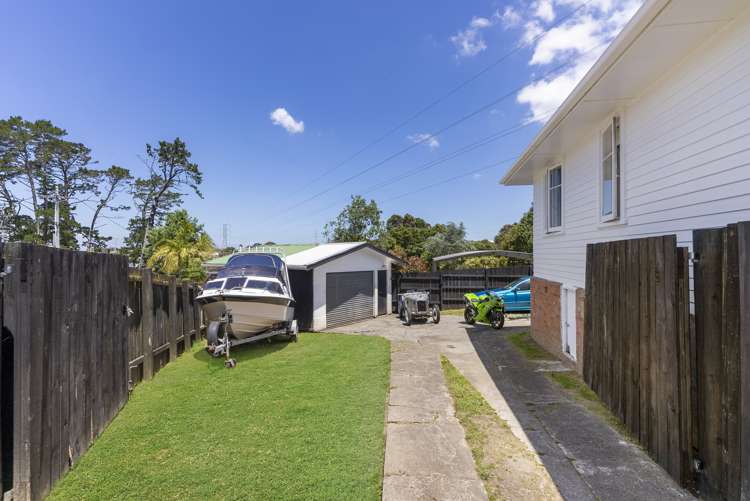 22 Bedford Street Te Atatu South_16