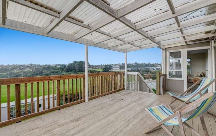 10 Rimu Road Stanmore Bay_10