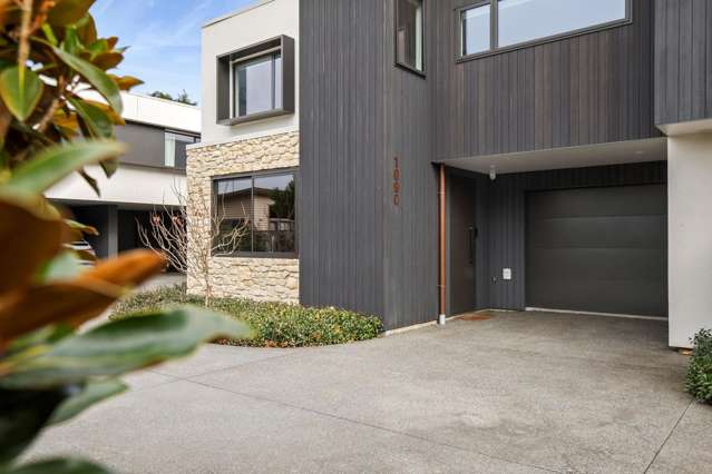Architectural style. Effortless luxury.
