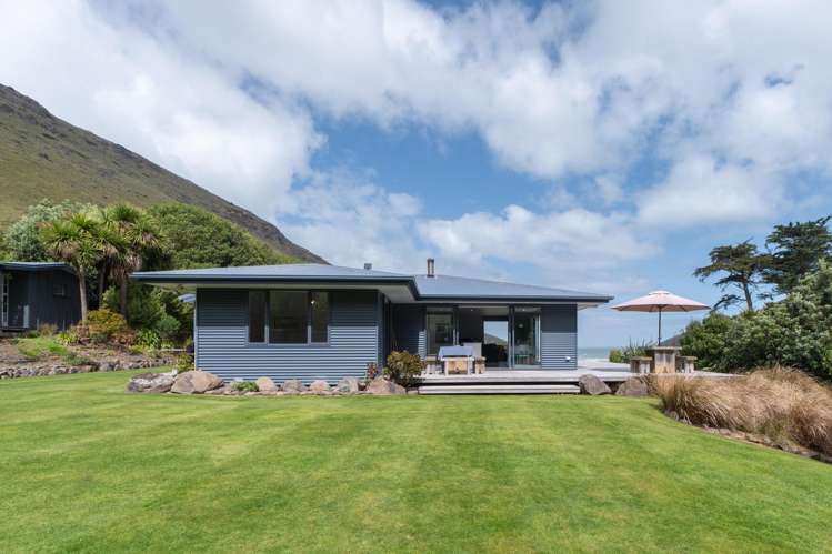 904 Te Oka Bay Road Little River_3