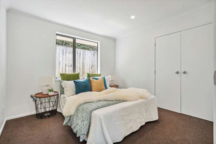 31 Admirals Court Drive Greenhithe_13