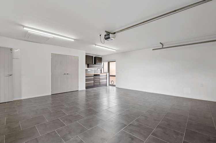 32 Stafford Rise Owhata_31