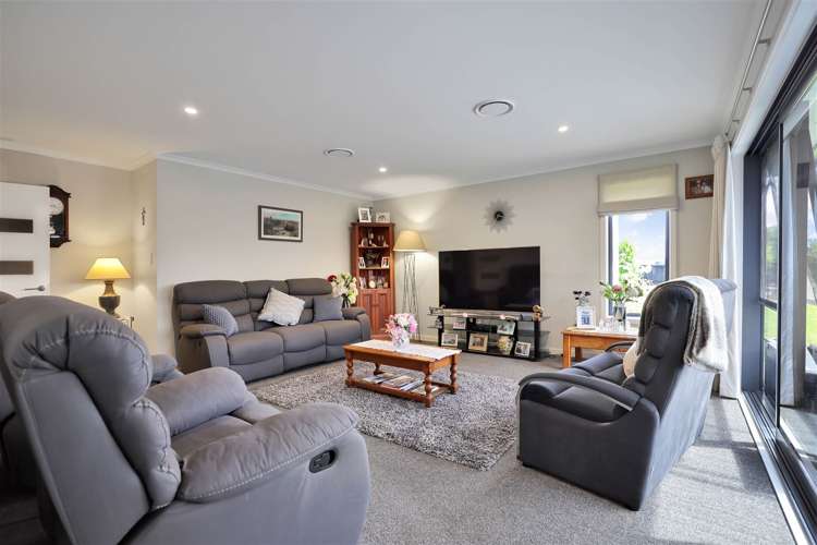 7 Whiteoak Grove Tinwald_9