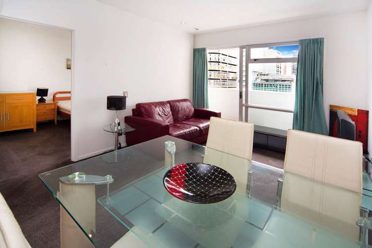 7A/16 Gore Street City Centre_4