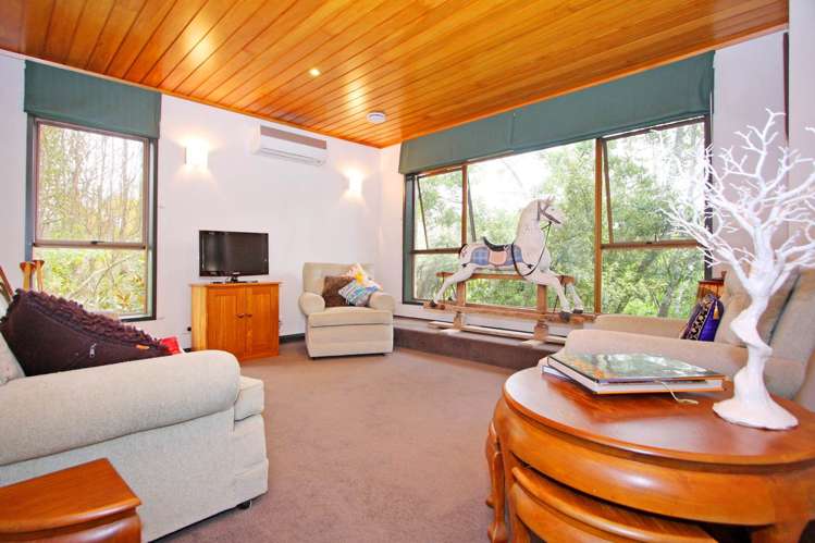 78a Beach Road Mellons Bay_13