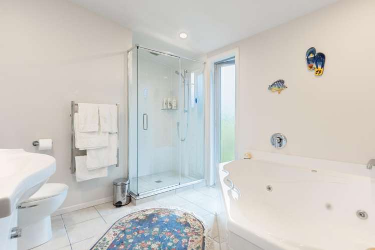 6A Kohutuhutu Road Raumati Beach_22