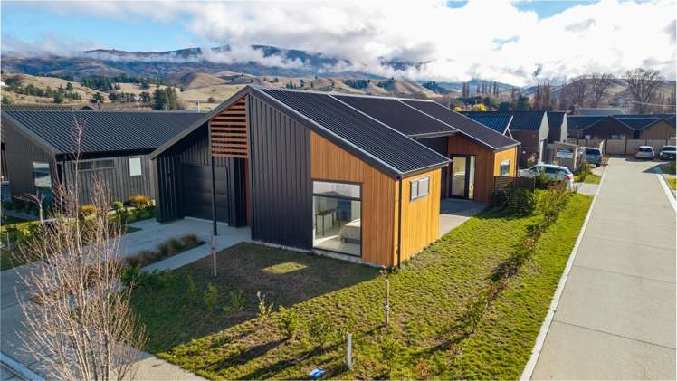 39 Bragato Way Cromwell_13
