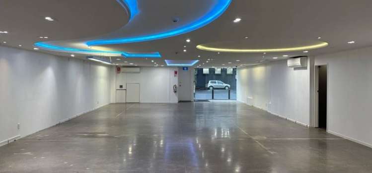 402 Broadway Newmarket_1