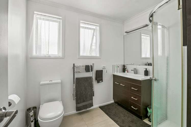 16 Mangorei Road Strandon_6