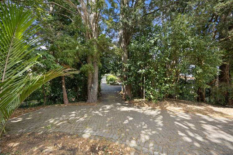 57 Hill Road Hill Park_18