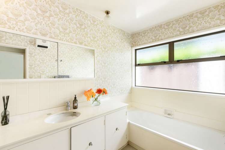 4 Francis Ryan Close Mount Albert_18