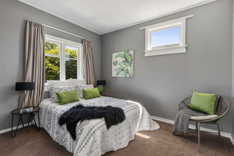 15 Sutherland Avenue Silverstream_6