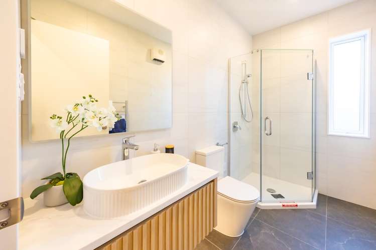 375 Te Taruna Drive Wainui_13