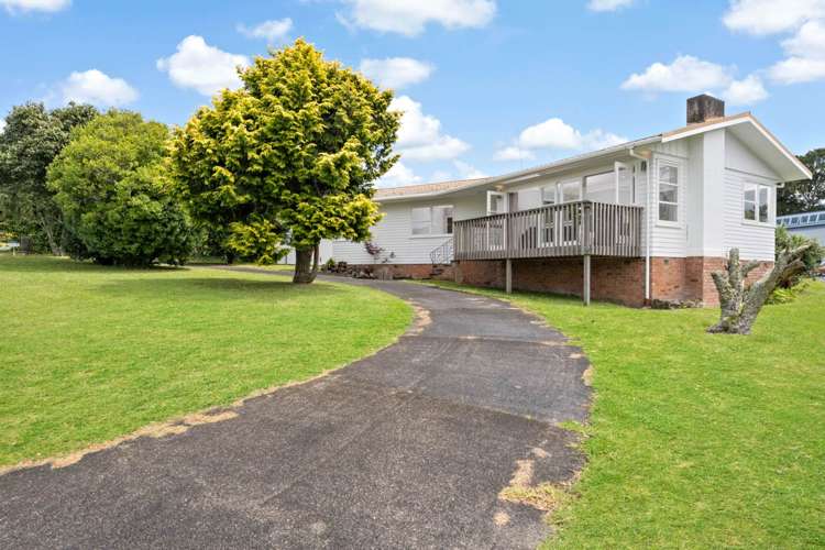 66 Divich Avenue Te Atatu South_4