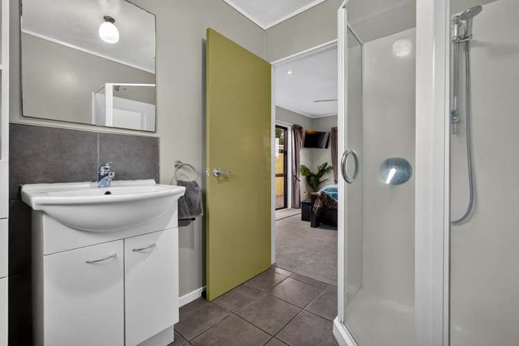 35 Colombo Road Waiuku_31