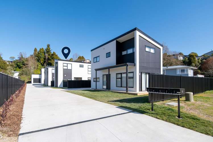 2/141 Waikato Street Central_27