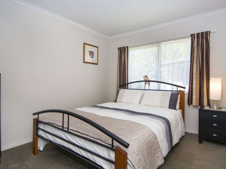 25 Hawk Place Welcome Bay_6