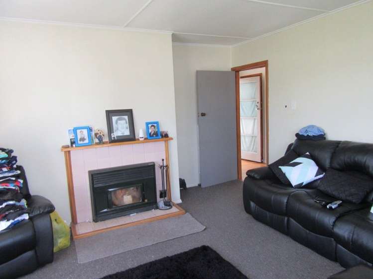 3 Surrey Street Solway_4