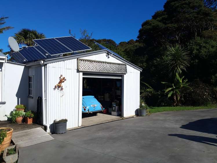76 Medland Road Great Barrier Island_11