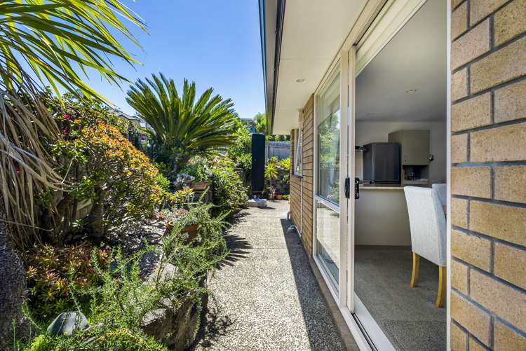 1/22 Ellenbury Place Stanmore Bay_12