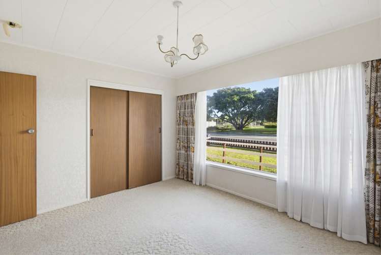 5 Marine Parade Paraparaumu Beach_17