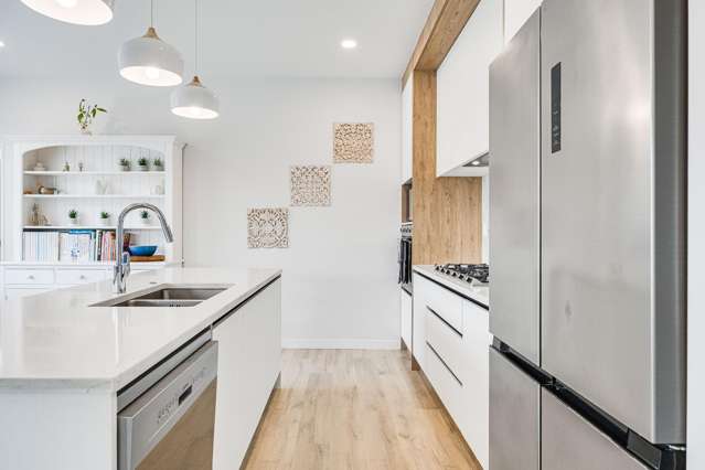 67 Pacific Heights Road Orewa_4