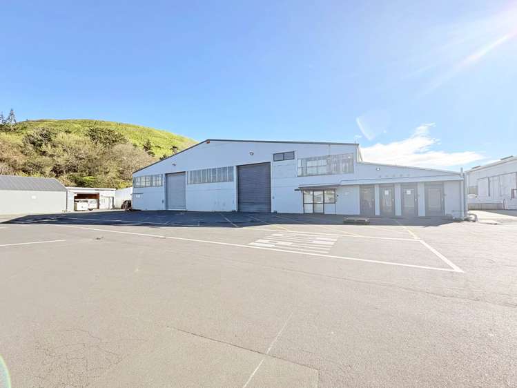 Unit J/4 Morrin Road_0